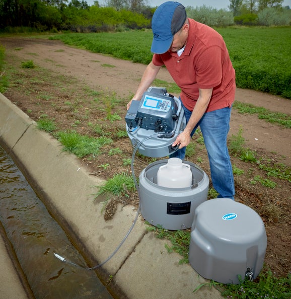 AS950 Portable Compact Sampler Bundle, 12V, with 2.5 Gallon Bottle